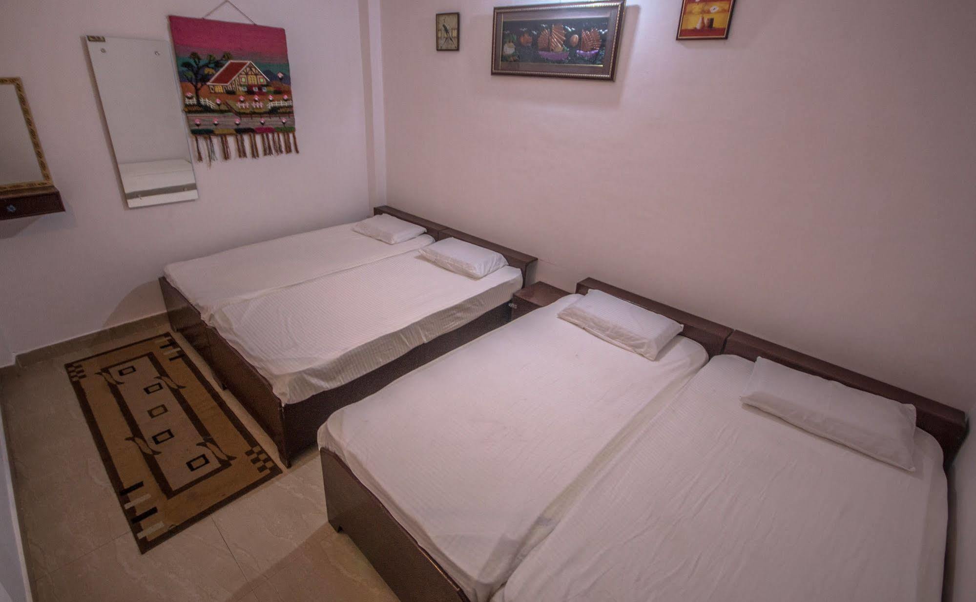 Backpacker Panda Friends - Agra Hostel Agra  Kültér fotó